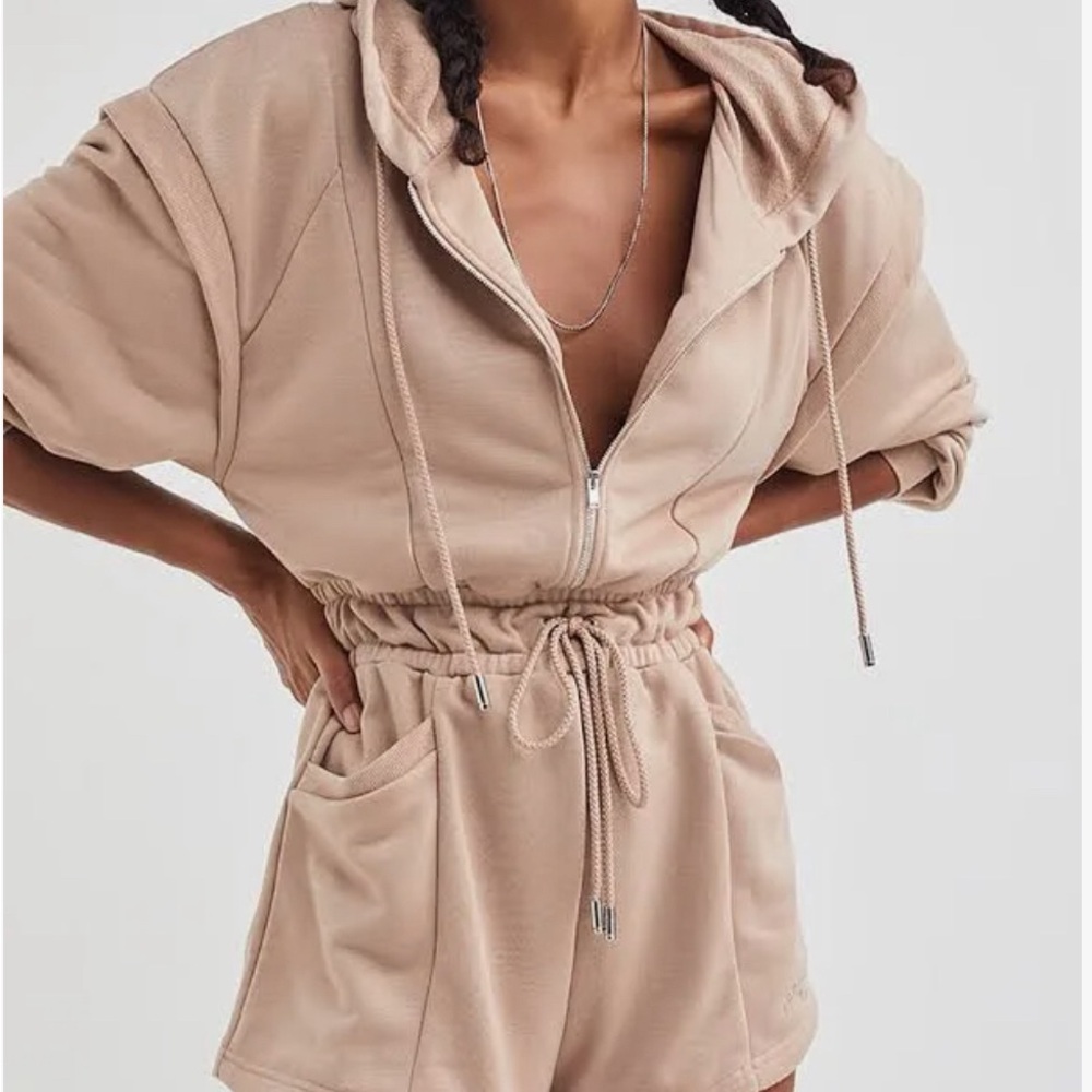 BNWT For Love & Lemons Romper